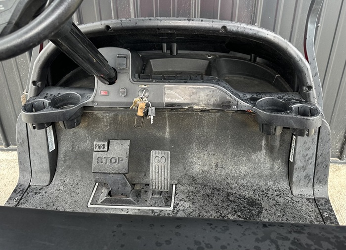 2018 Club Car Precedent 4 Passenger Lifted Gas - Image 6