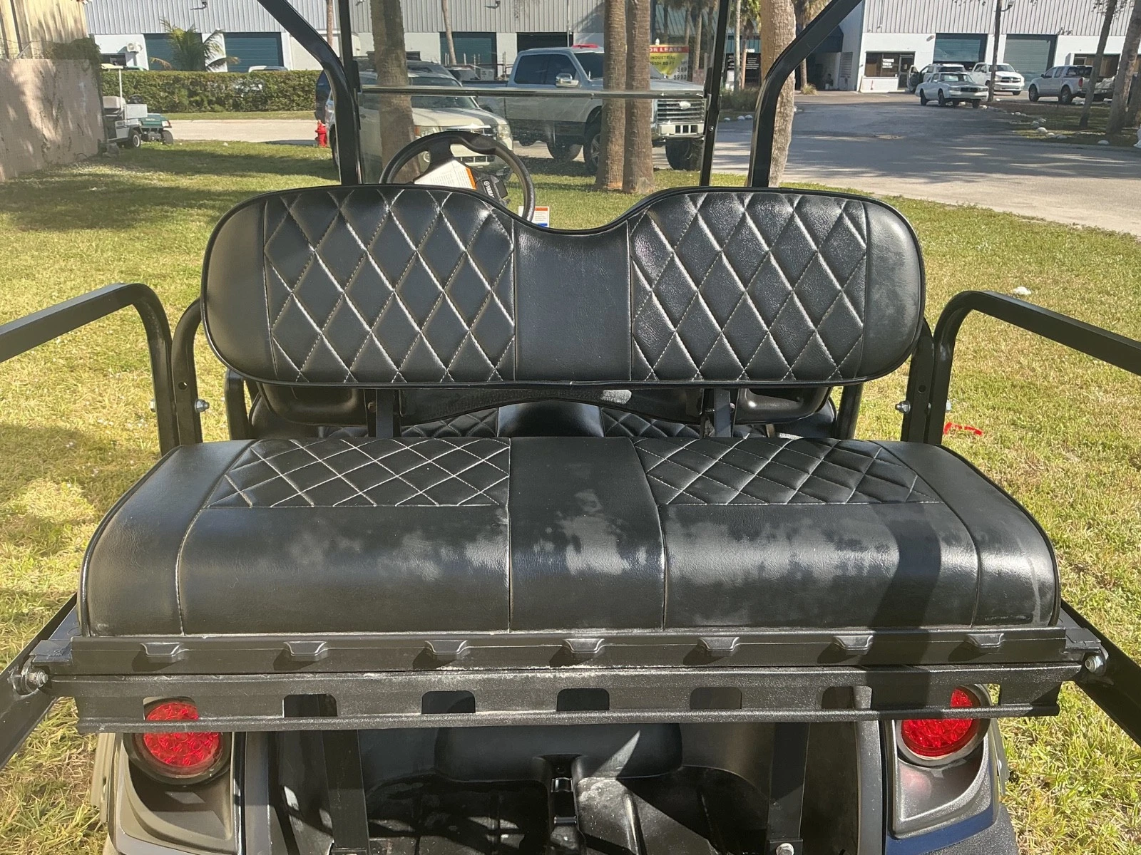 2021 yamaha drive 2 Gas 4 passengers Blue - Image 17