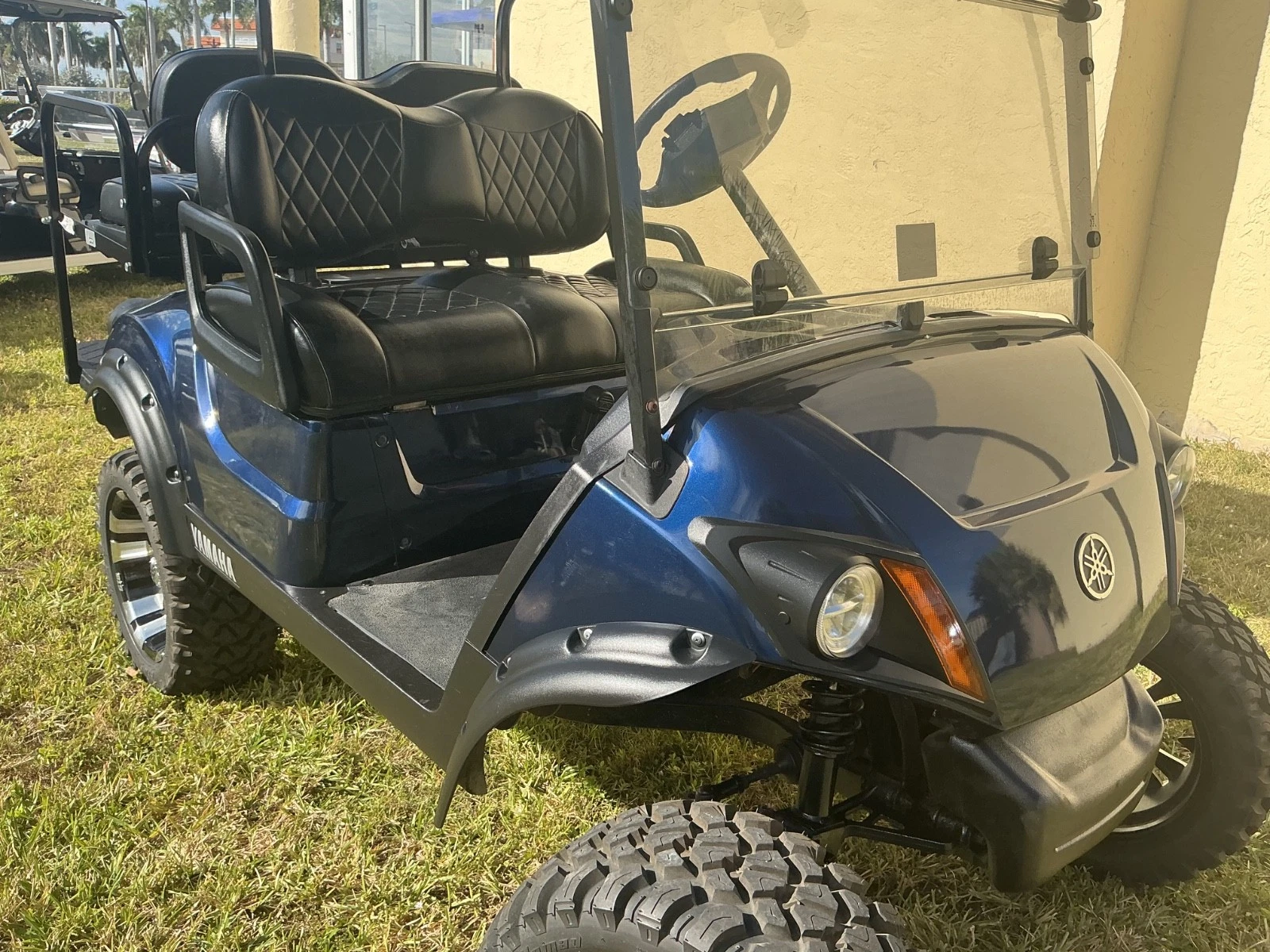 2021 yamaha drive 2 Gas 4 passengers Blue - Image 18