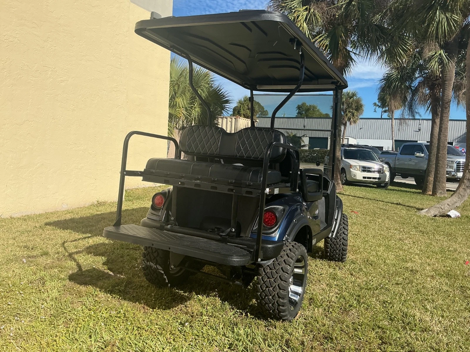 2021 yamaha drive 2 Gas 4 passengers Blue - Image 21