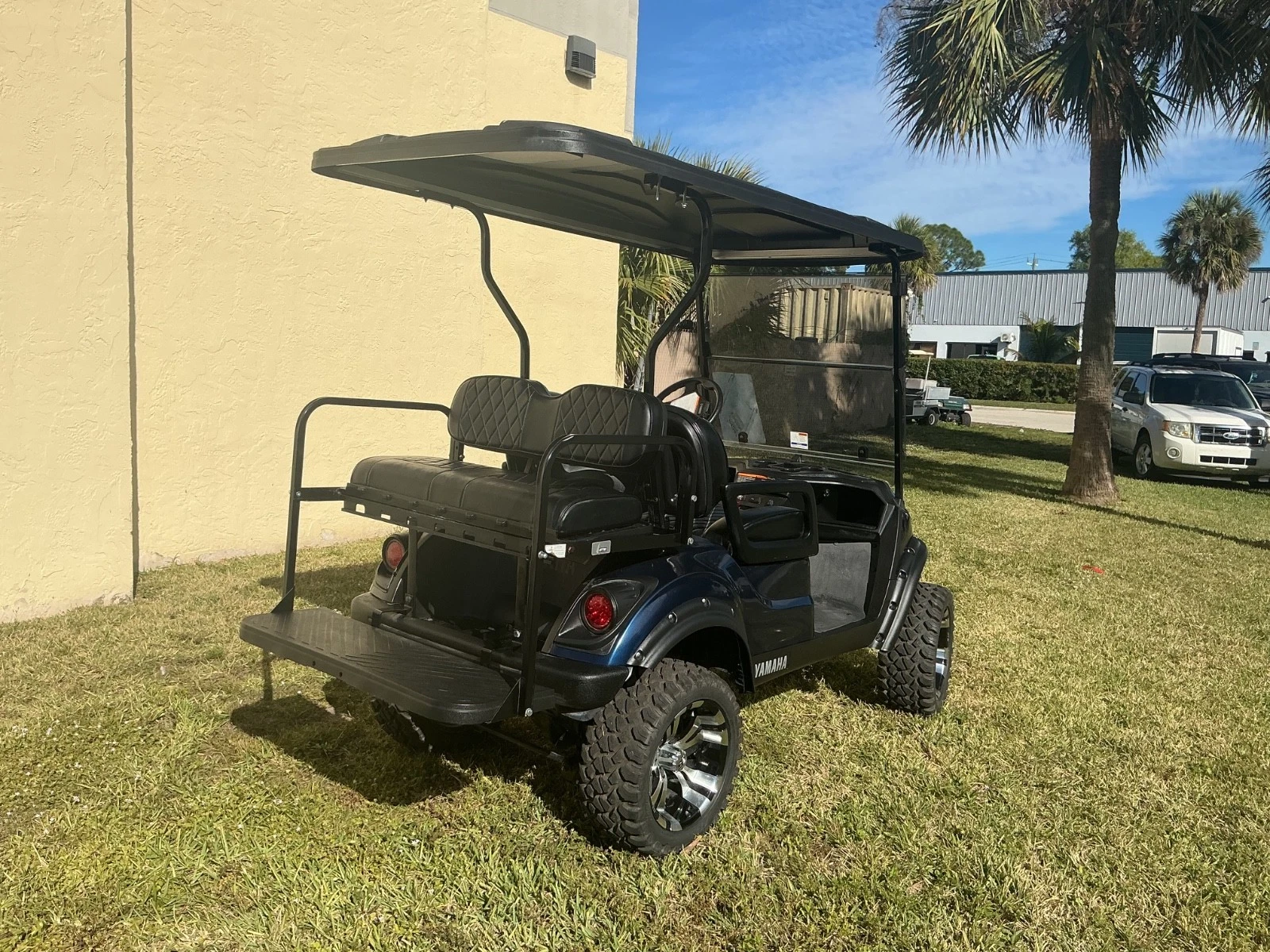 2021 yamaha drive 2 Gas 4 passengers Blue - Image 22